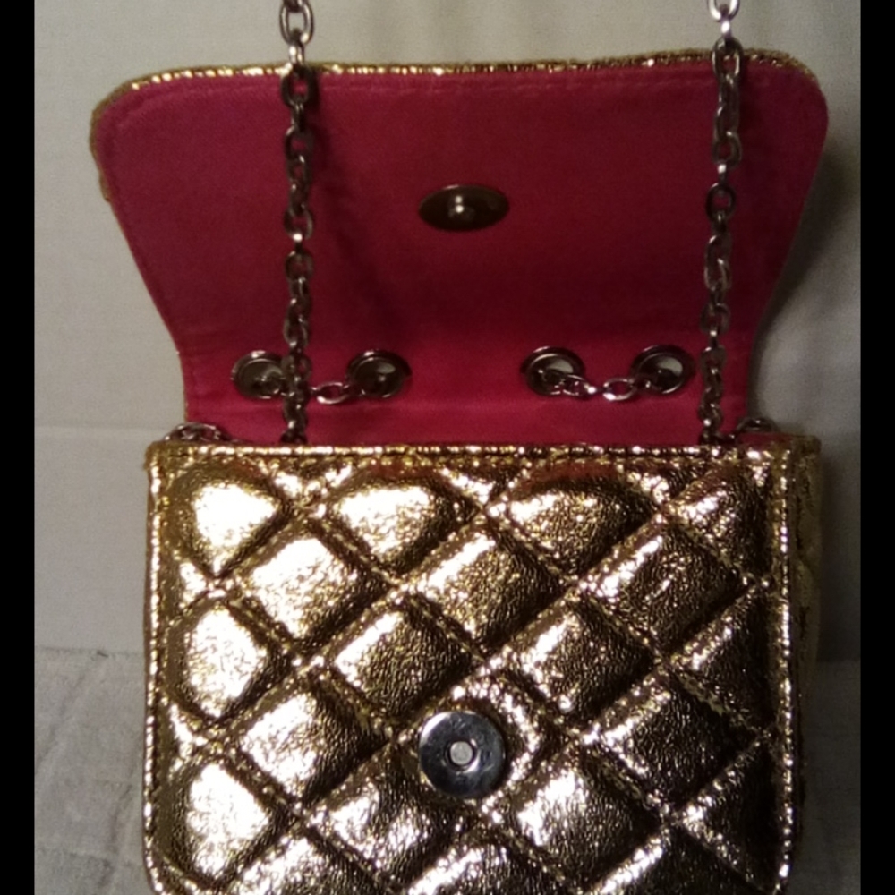 Handbag - Picture 7 of 10